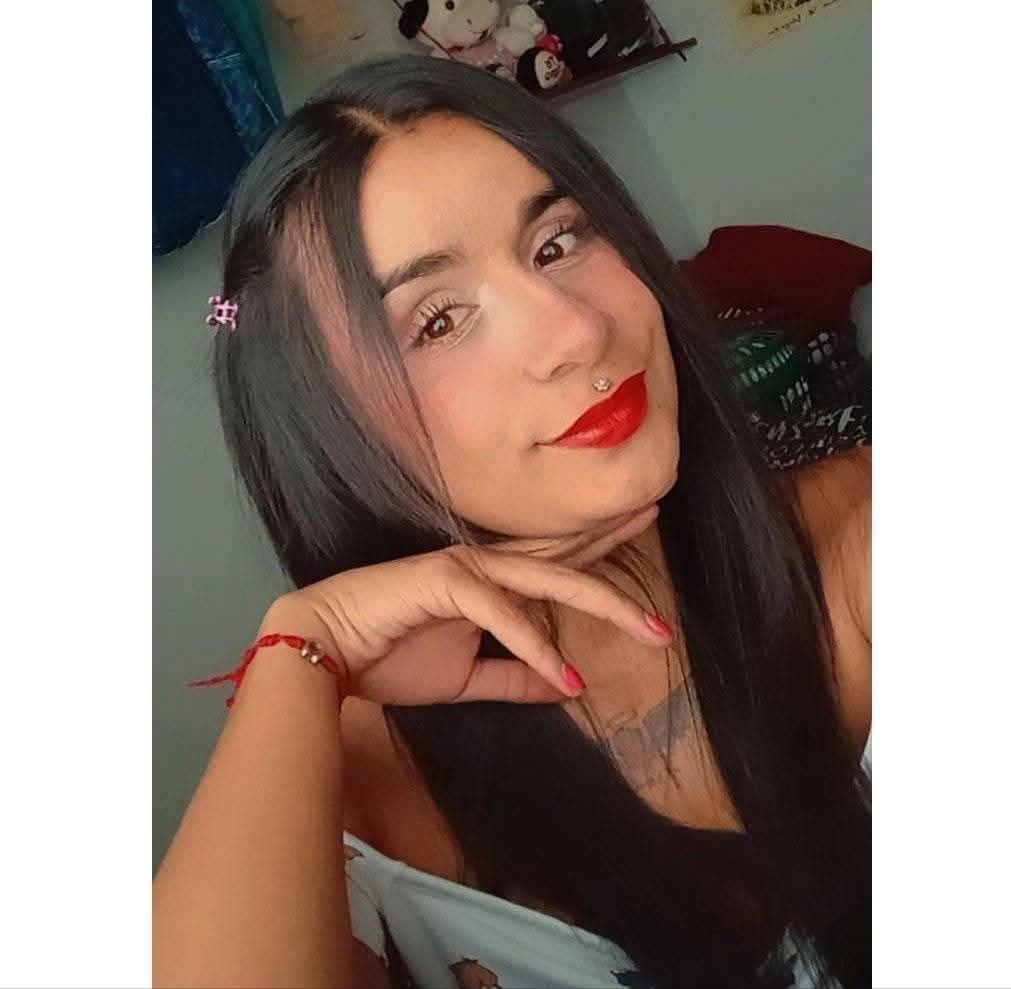 Image of cam model AmberLuxefg from XloveCam