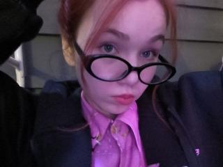 KatiRokisky - Live sex cams model