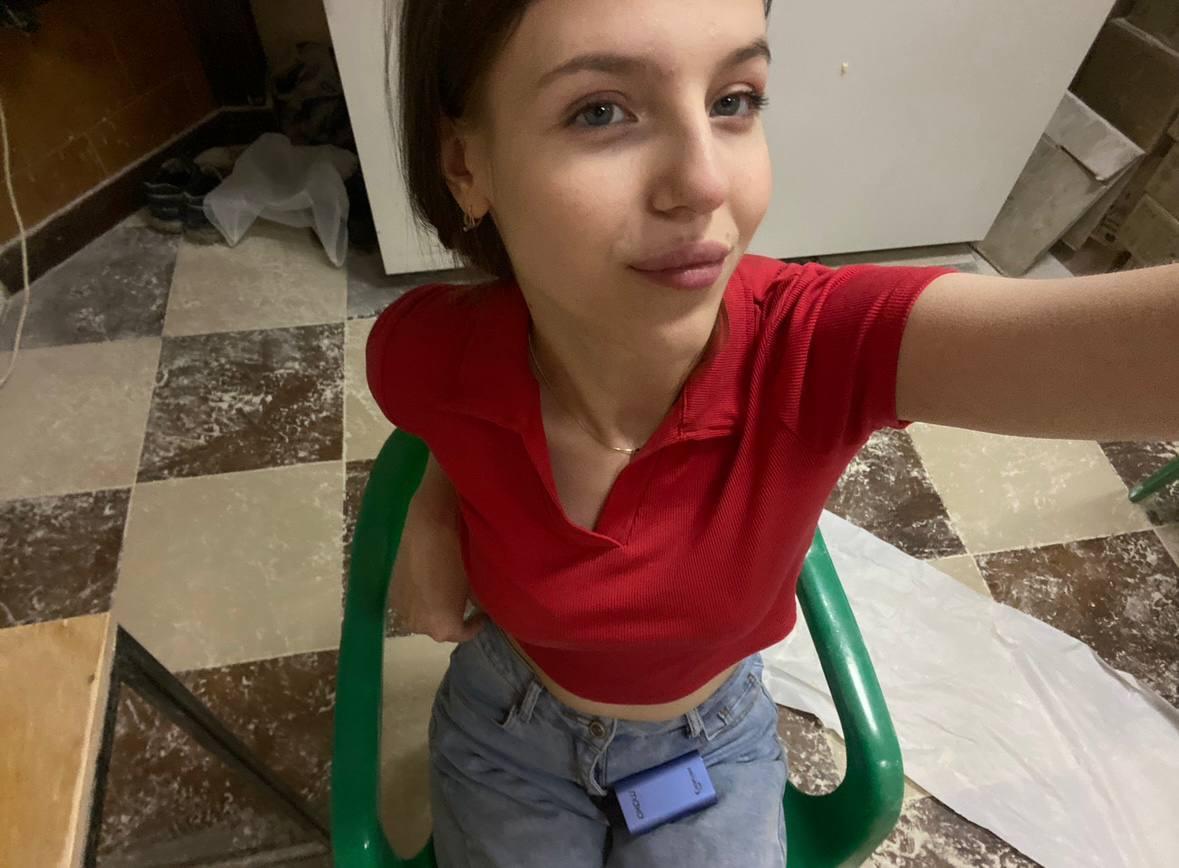 Image of cam model DignaHottie from XloveCam