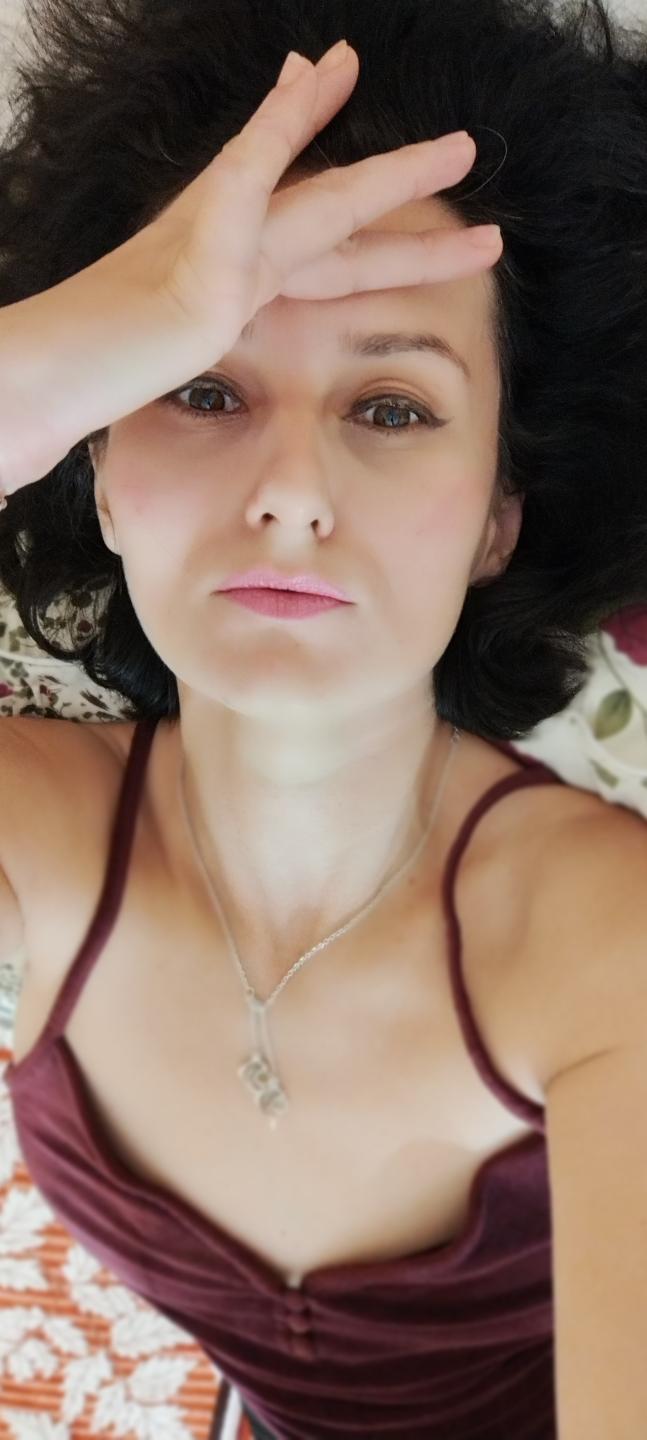 Image of cam model AnneRoss (AnyaRoss, LamourCestMoi, RossieAnne) from XloveCam