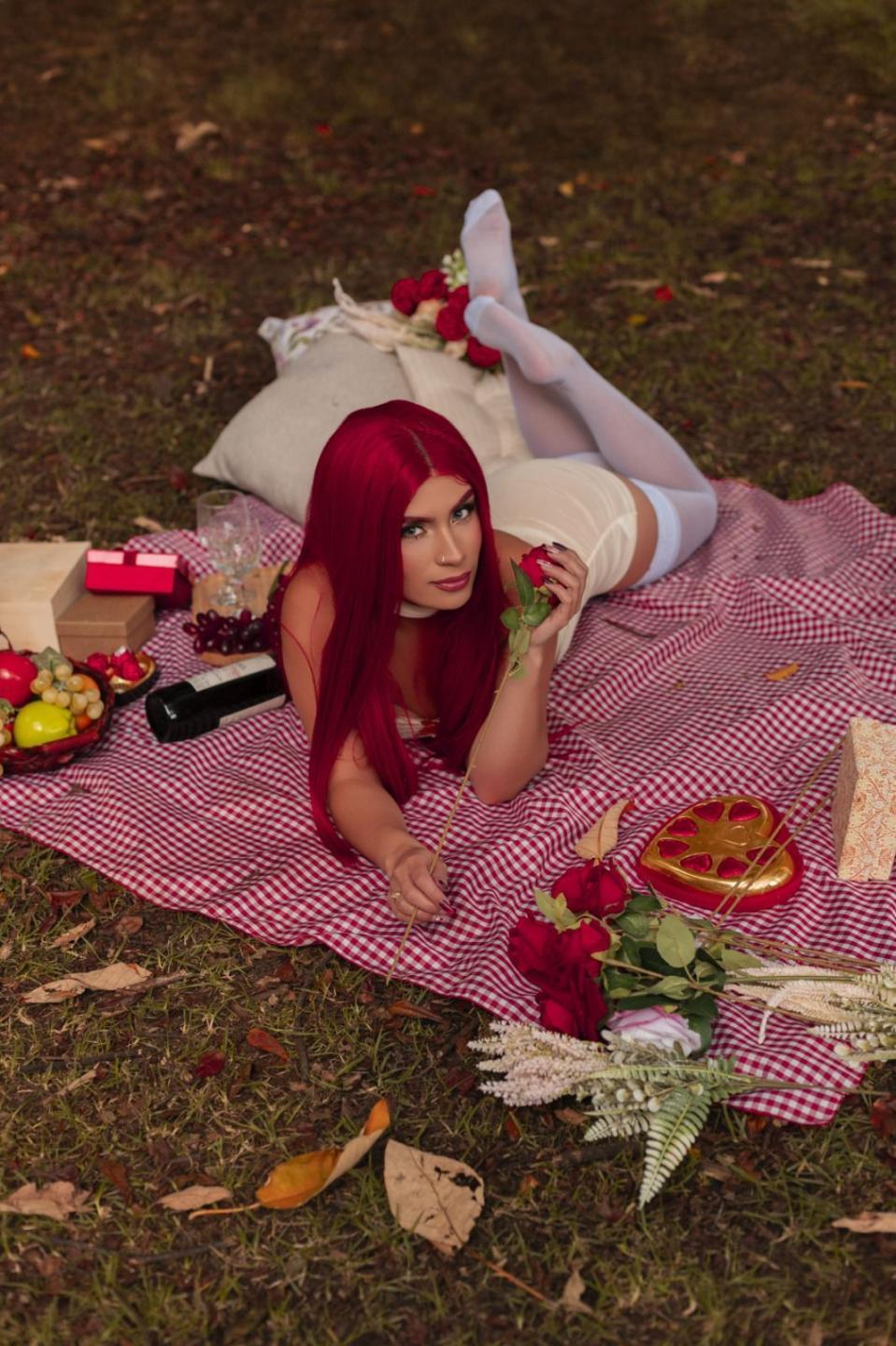 Image of cam model TifanySuarez from XloveCam