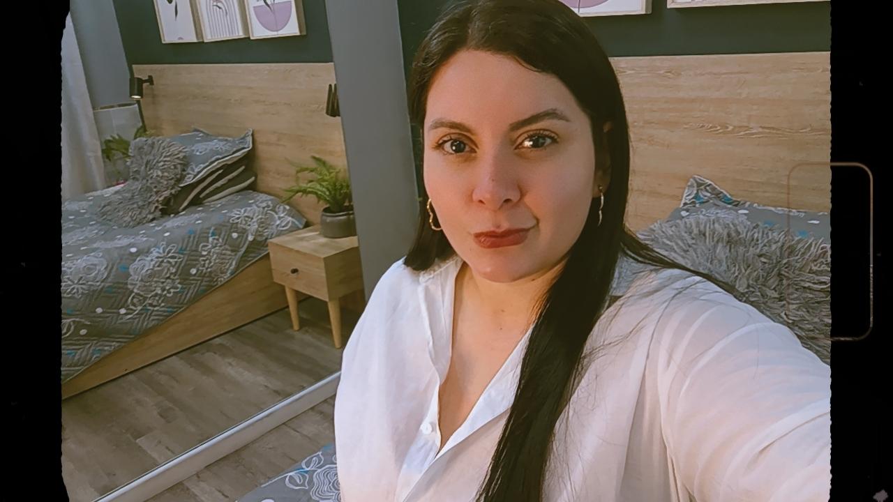 Image of cam model RachelCarlton from XloveCam