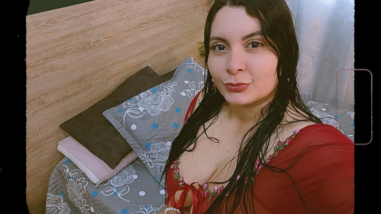 Image of cam model RachelCarlton from XloveCam