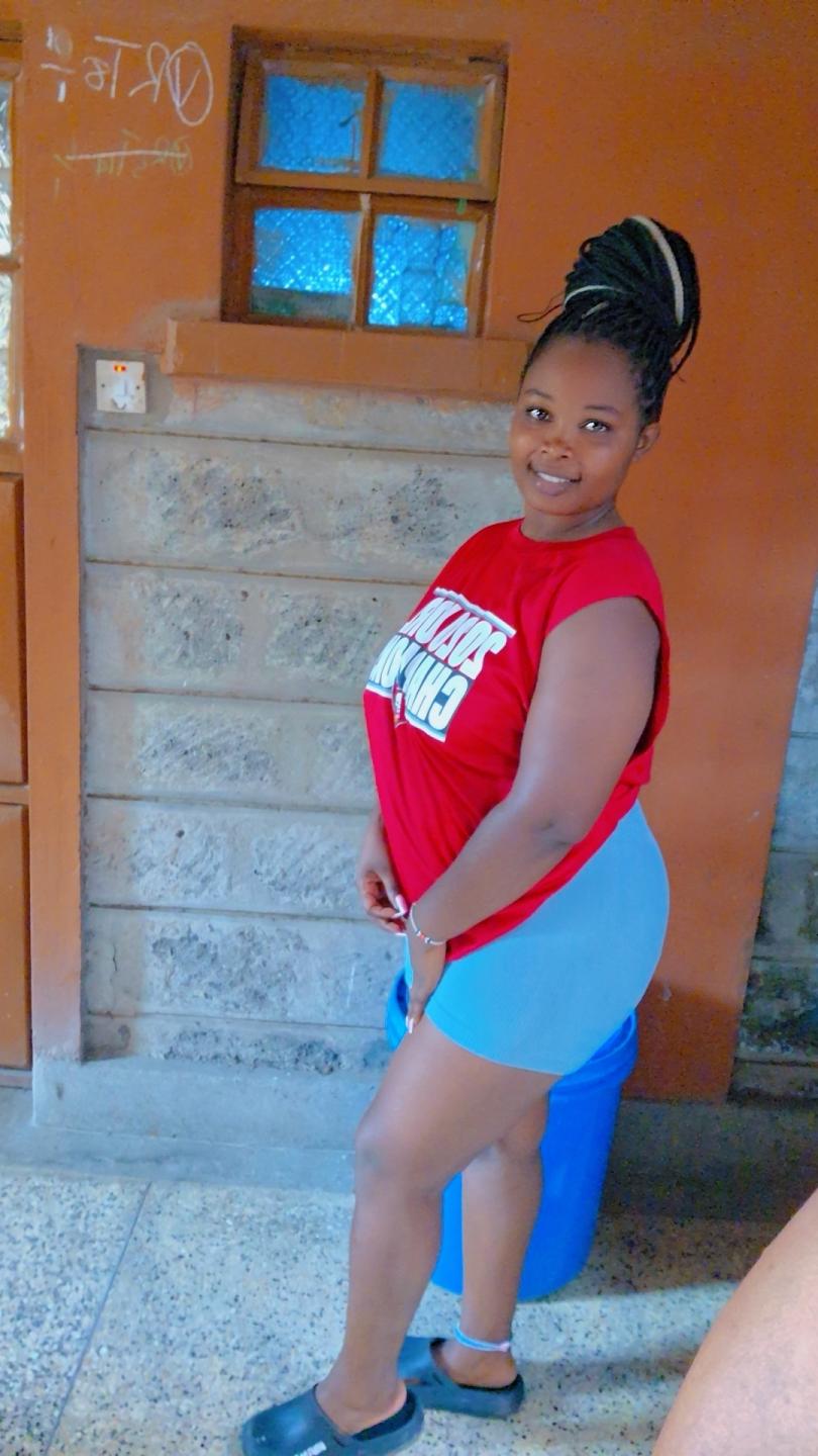 Image of cam model JoeyCassy from XloveCam