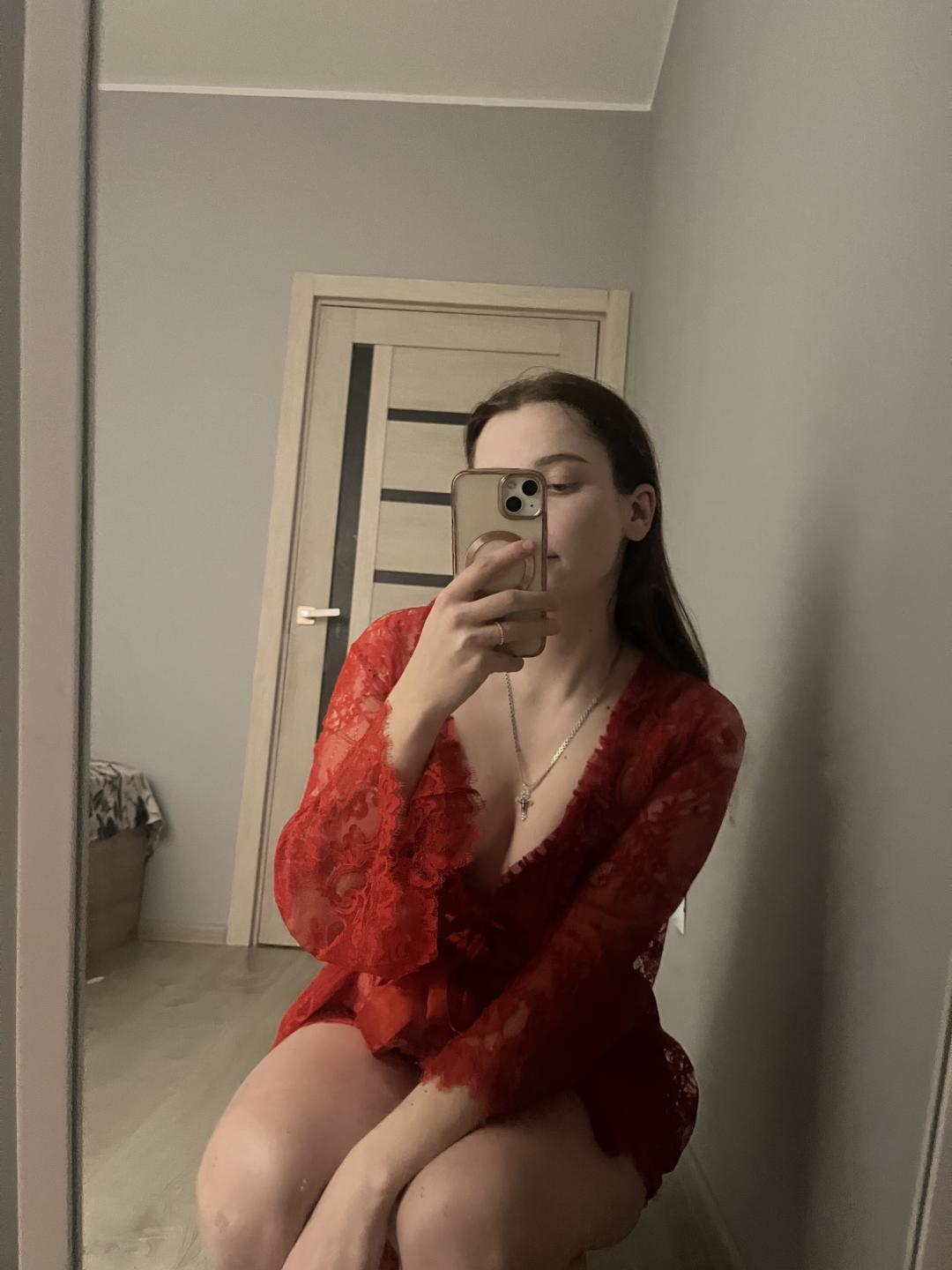 Image of cam model Meliss69 from XloveCam