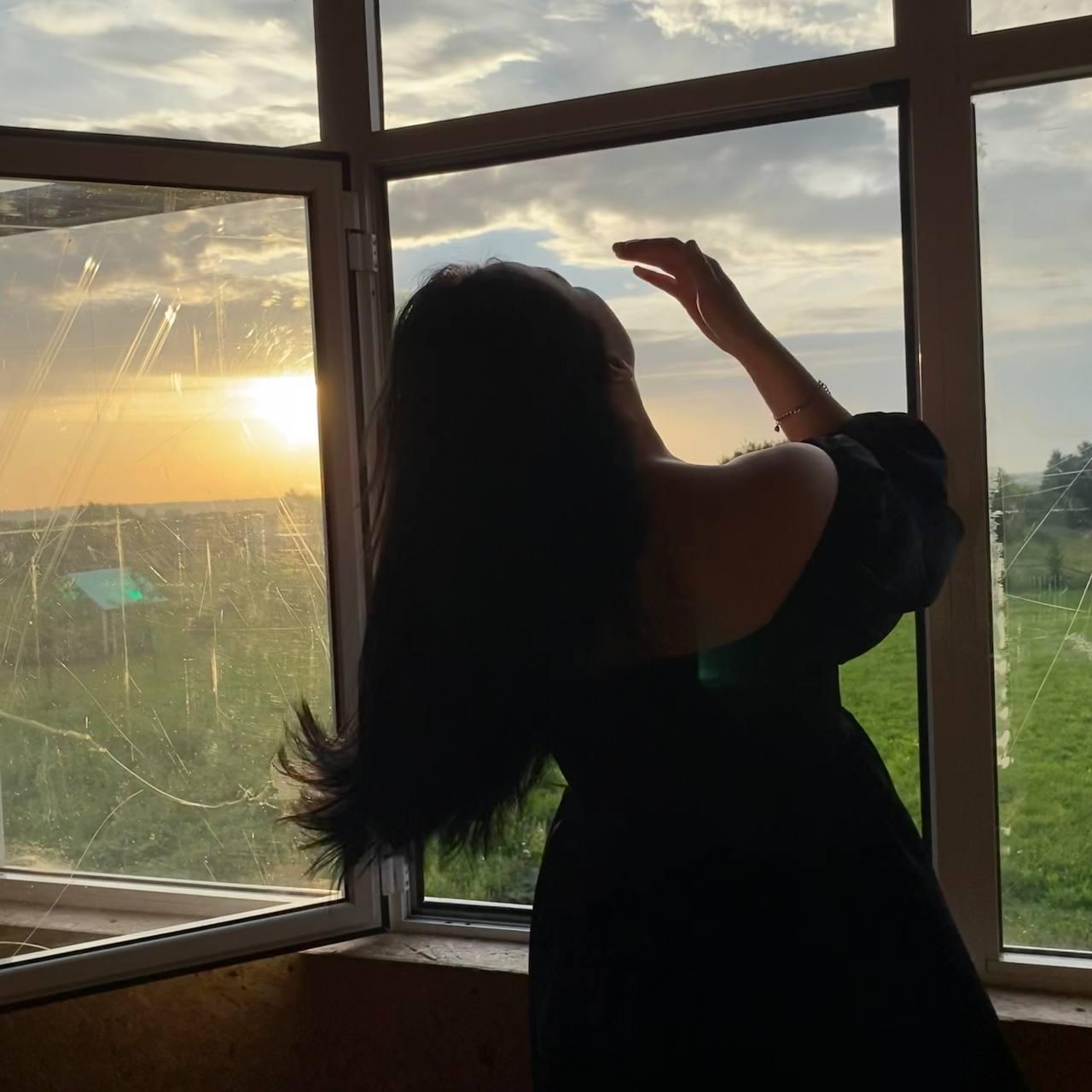 Image of cam model MertieDasinger from XloveCam