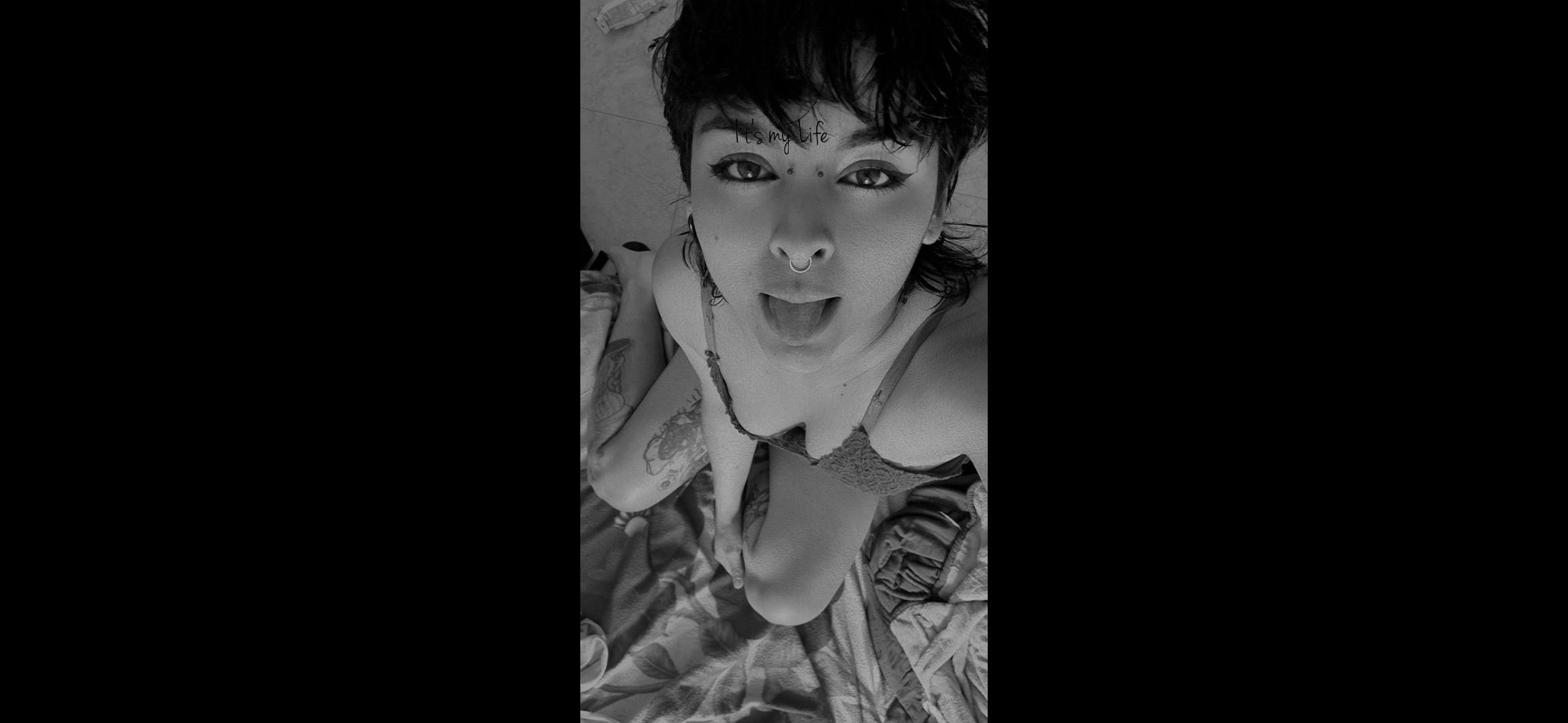 Image of cam model LilithDemmon from XloveCam