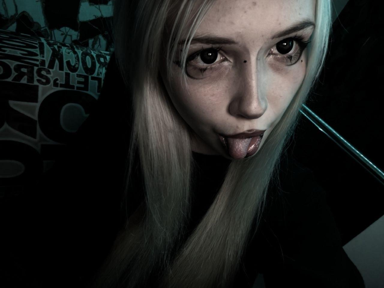 Image of cam model AmeliaCarratura from XloveCam