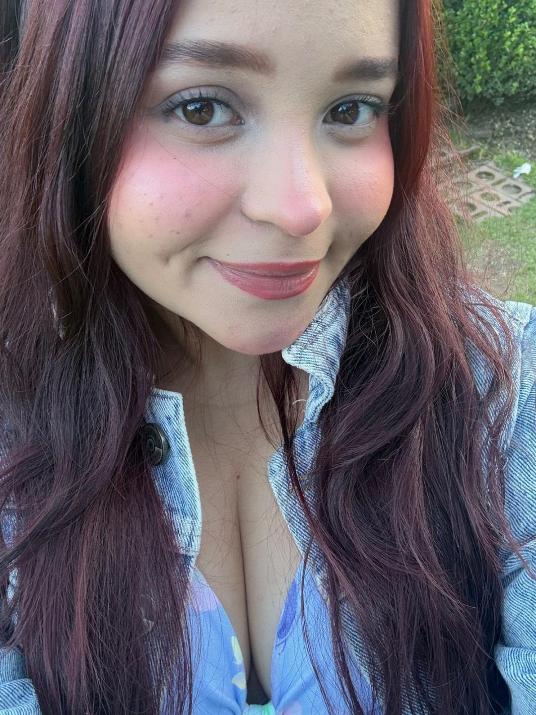 Image of cam model SamyMancini from XloveCam