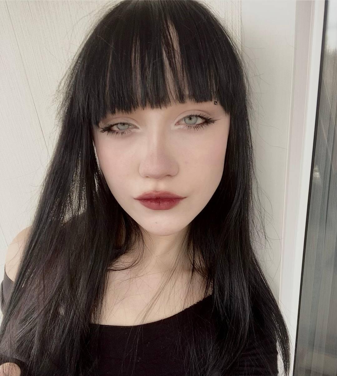 Image of cam model SantinaSahm from XloveCam