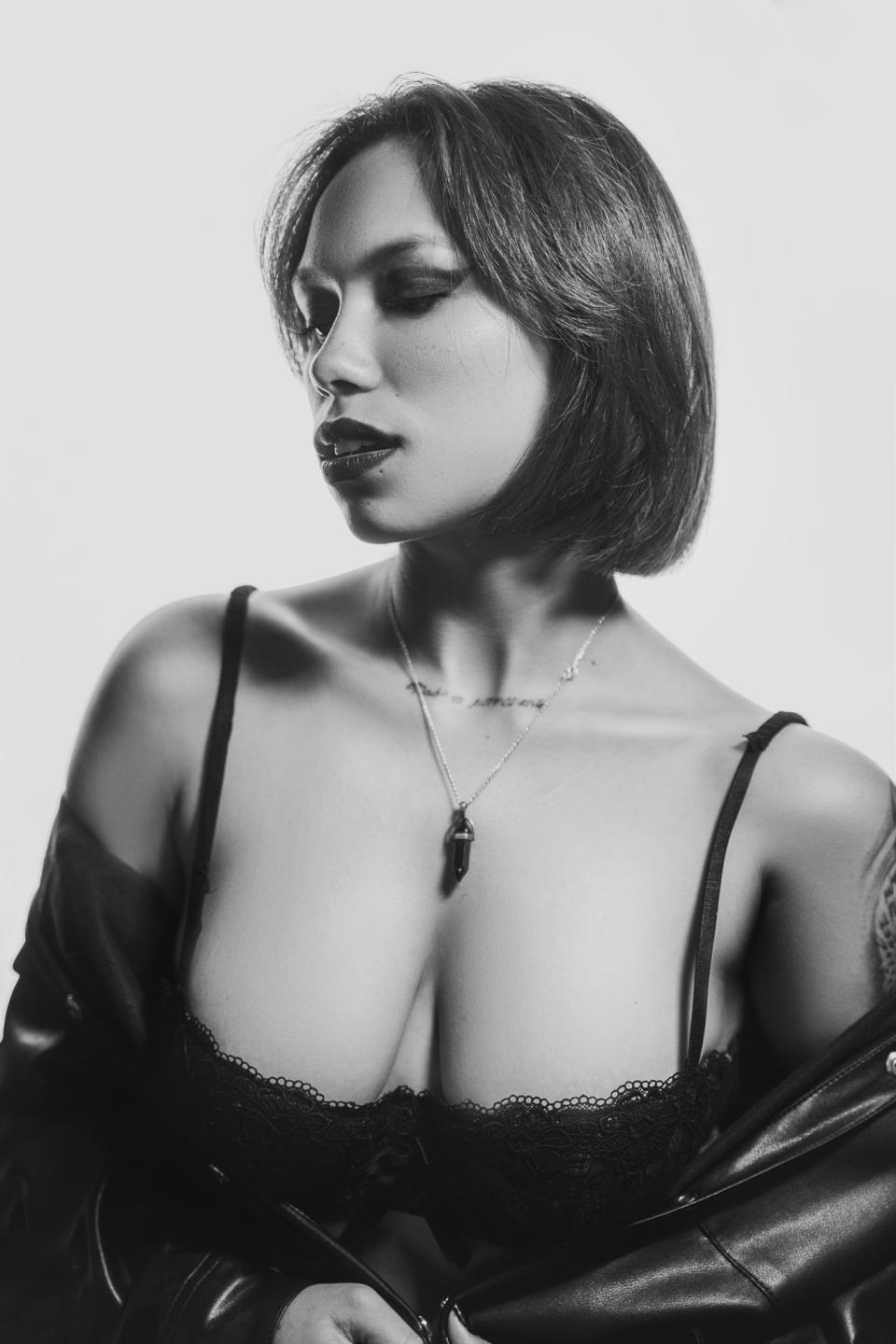 Image of cam model LilithDeveraux from XloveCam