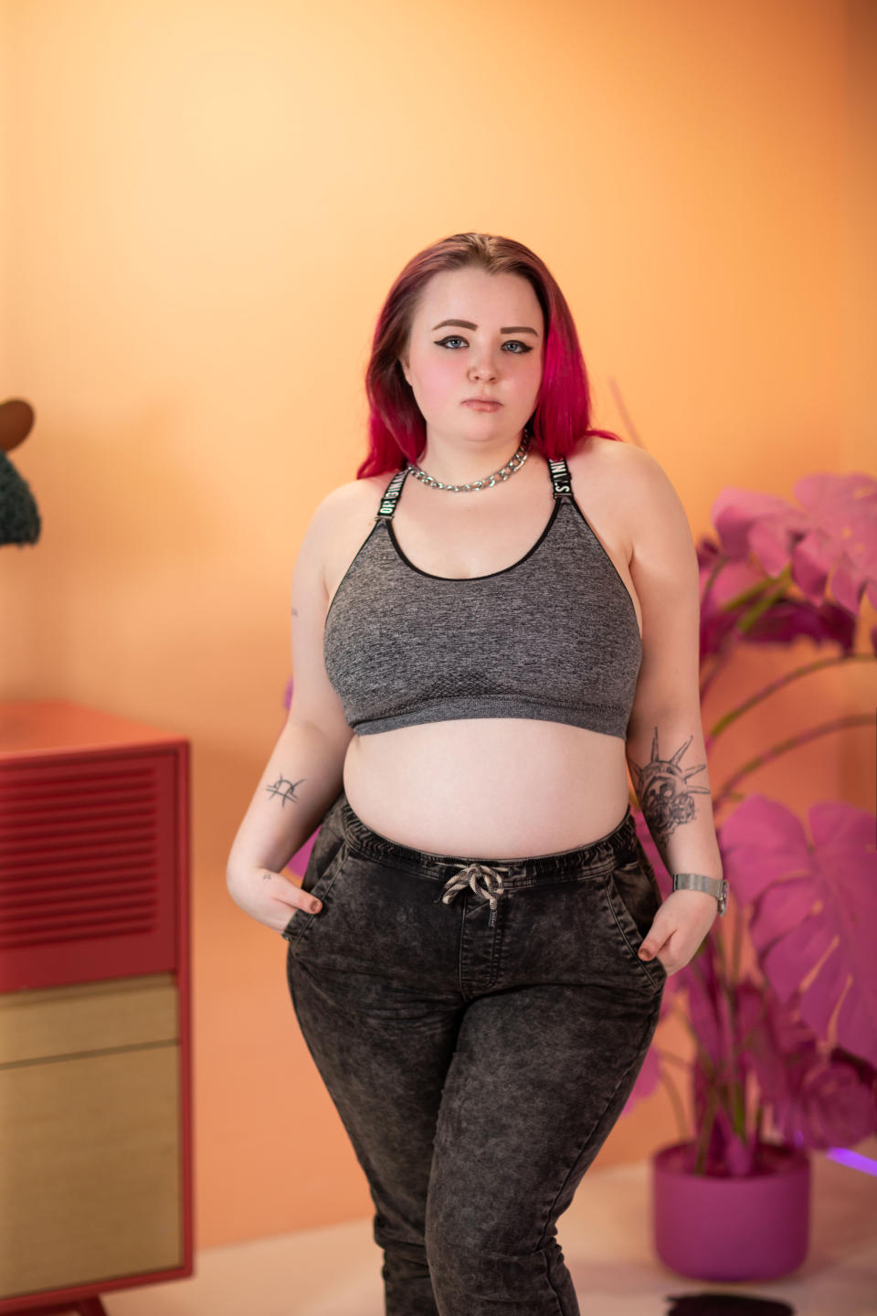 Image of cam model MissEmmar from XloveCam