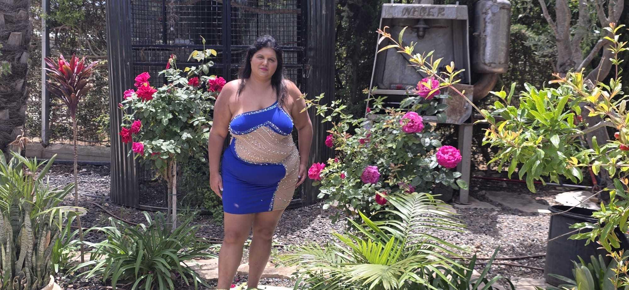 Image of cam model YasminQueen from XloveCam