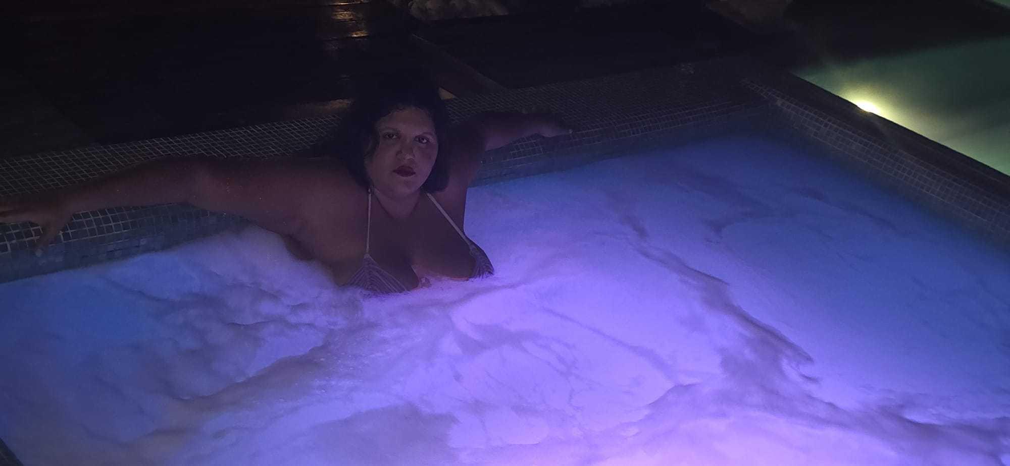 Image of cam model YasminQueen from XloveCam