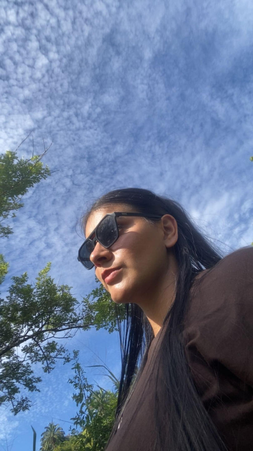 Image of cam model AlaraKey from XloveCam