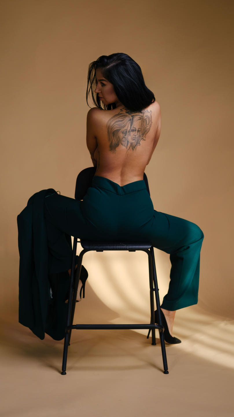 Image of cam model FrancescaDante from XloveCam