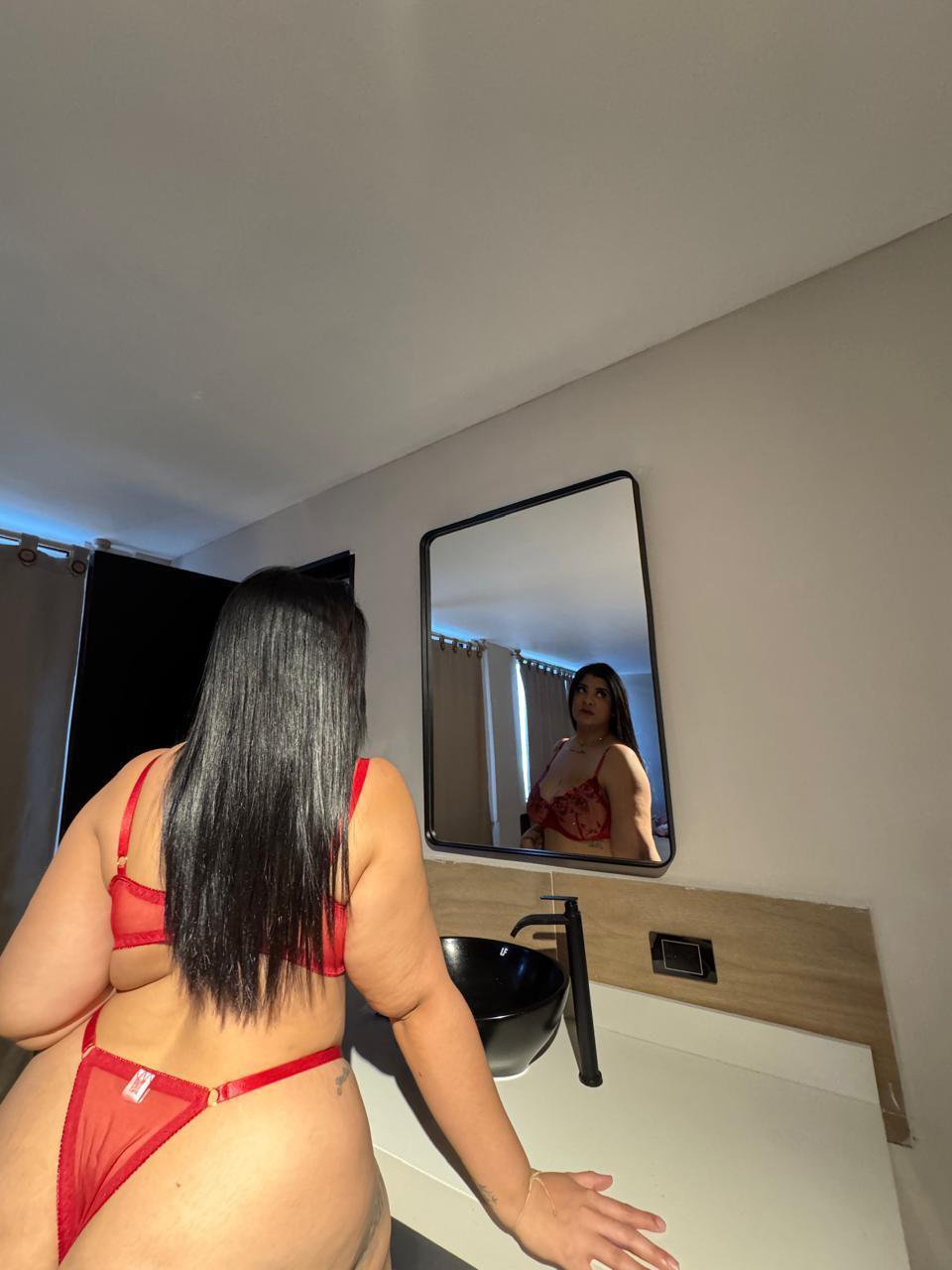 Image of cam model RashaelBig from XloveCam