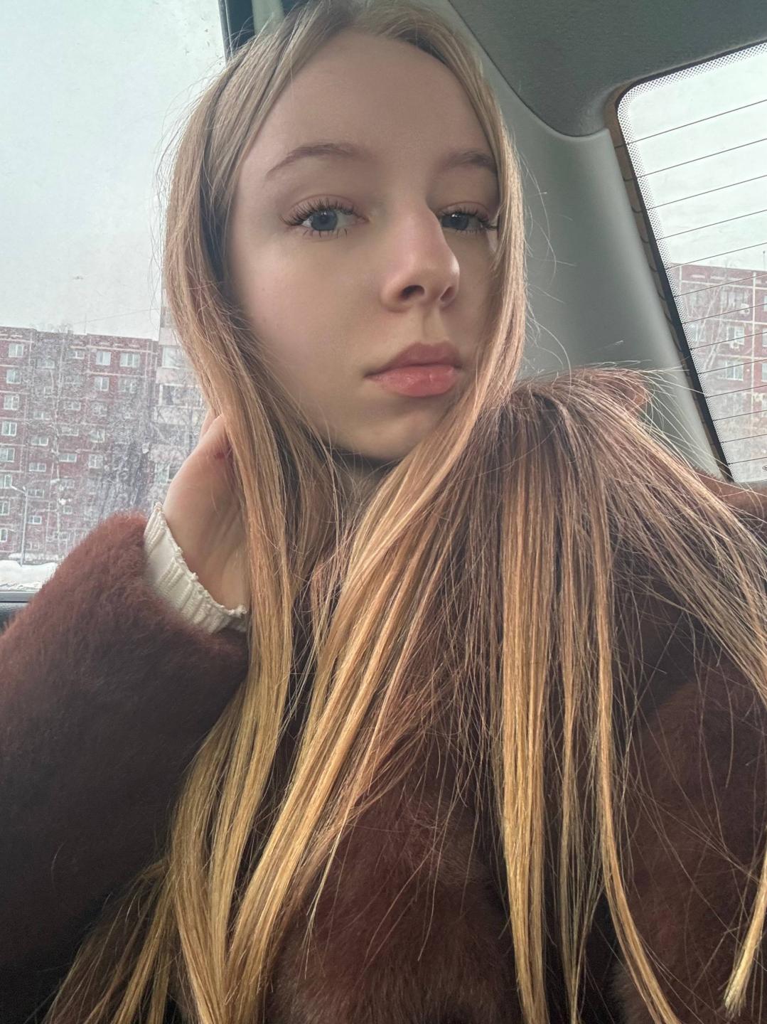 Image of cam model OraliaBeecken from XloveCam