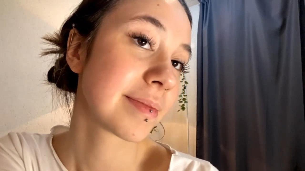 Image of cam model ShandaBaierl from XloveCam