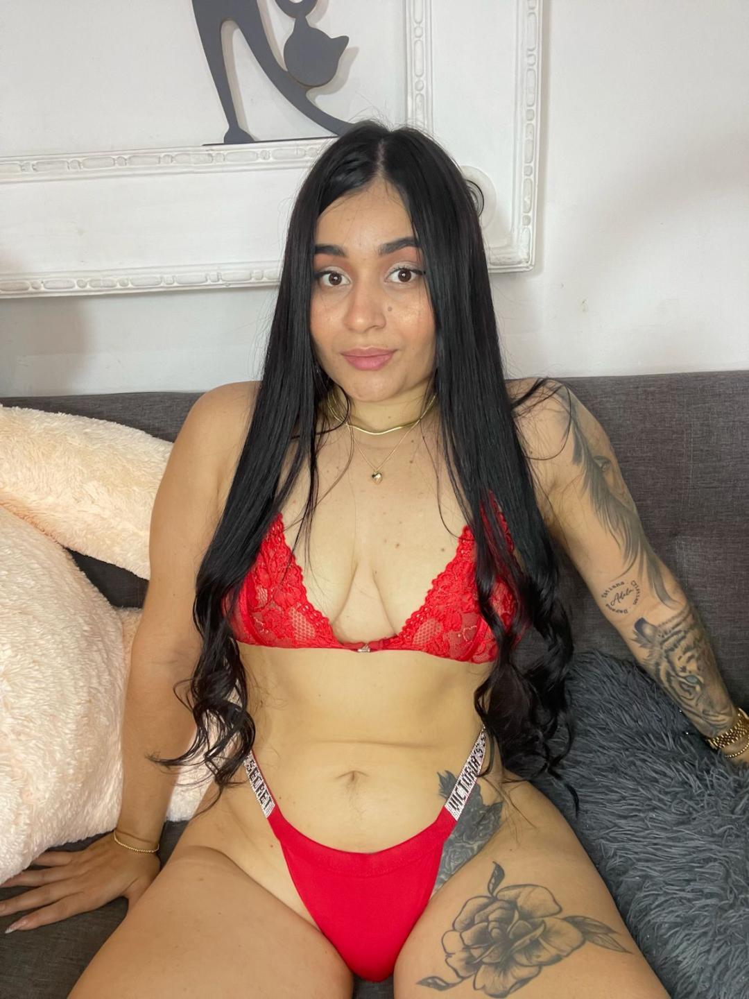 Image of cam model AndreiSuperb from XloveCam