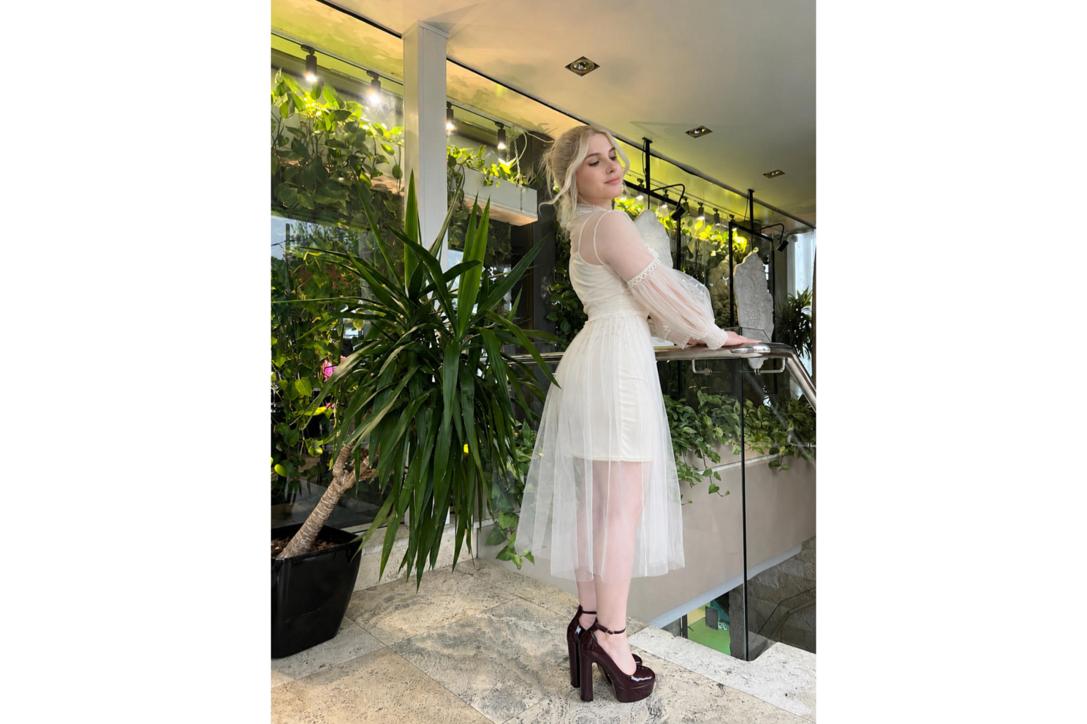 Image of cam model SabrinaMuse from XloveCam