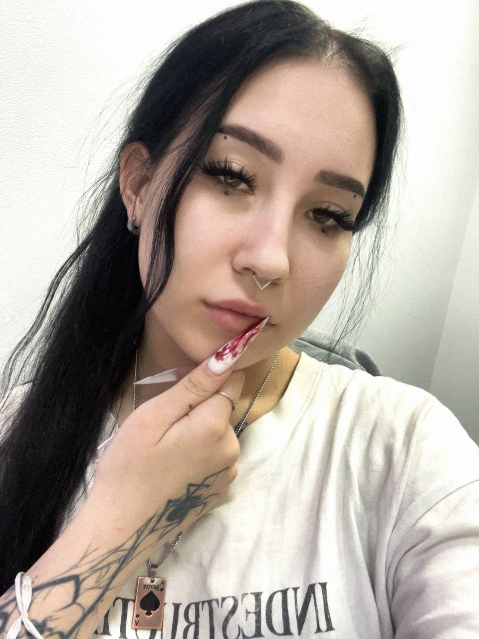 Image of cam model RosemarySchwall from XloveCam