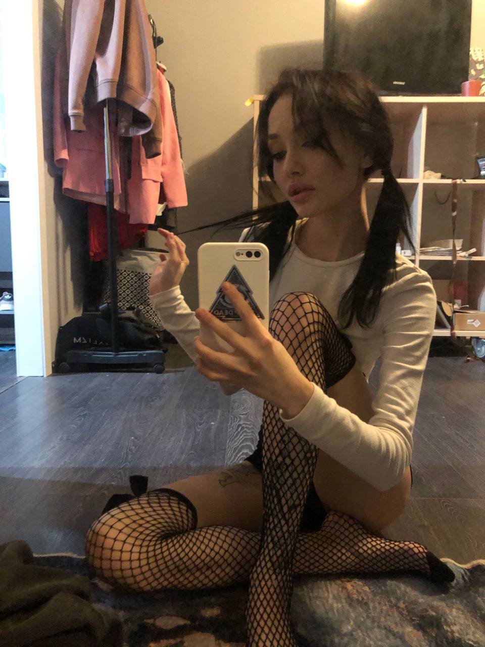 Image of cam model SakuraBloom from XloveCam