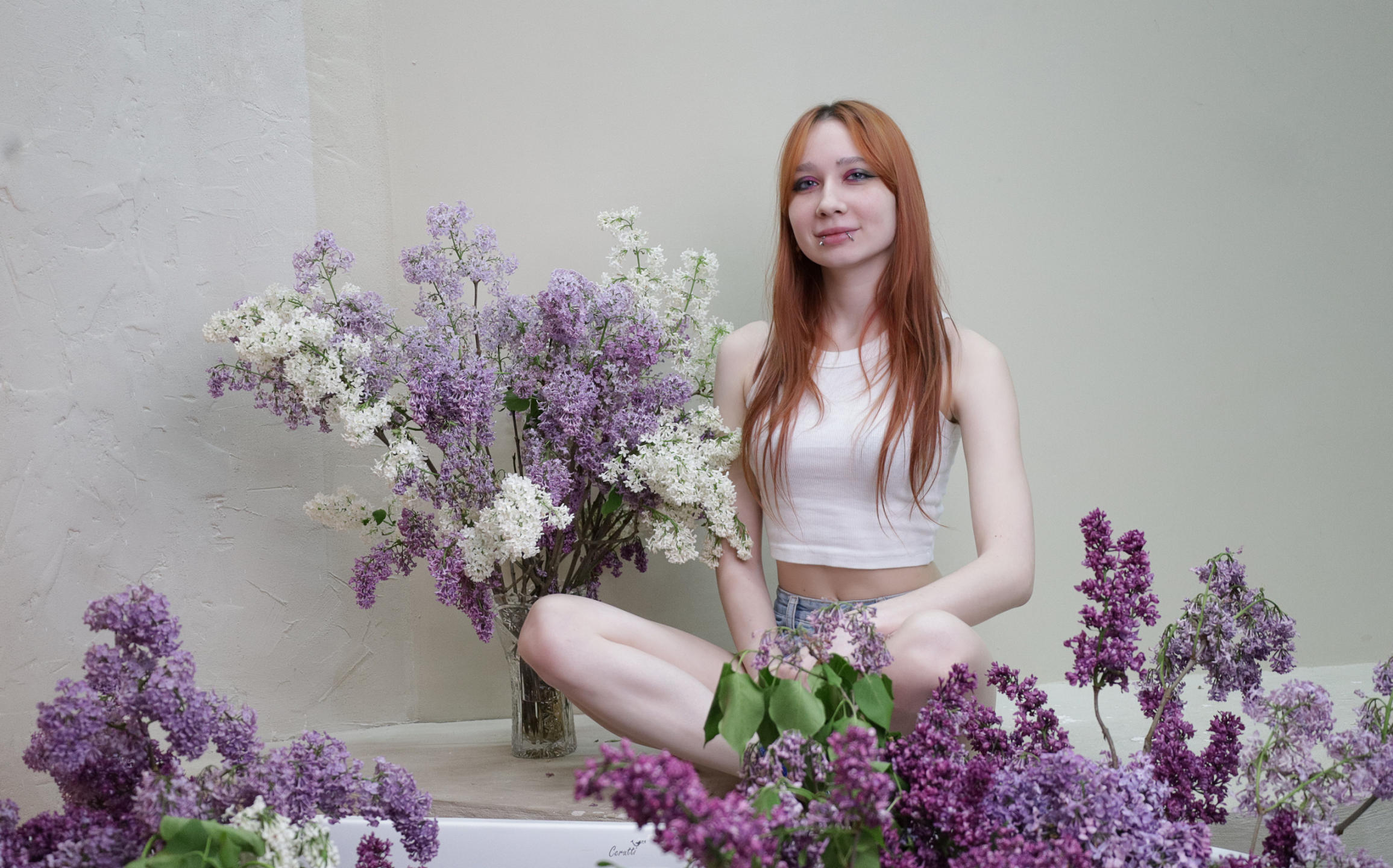 Image of cam model AdrianeWalter from XloveCam