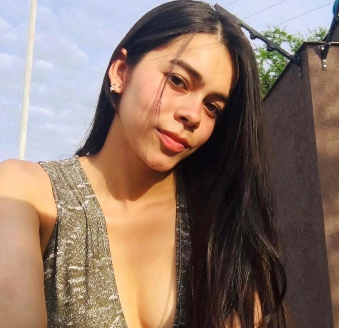 Image of cam model AlanaBlake from XloveCam