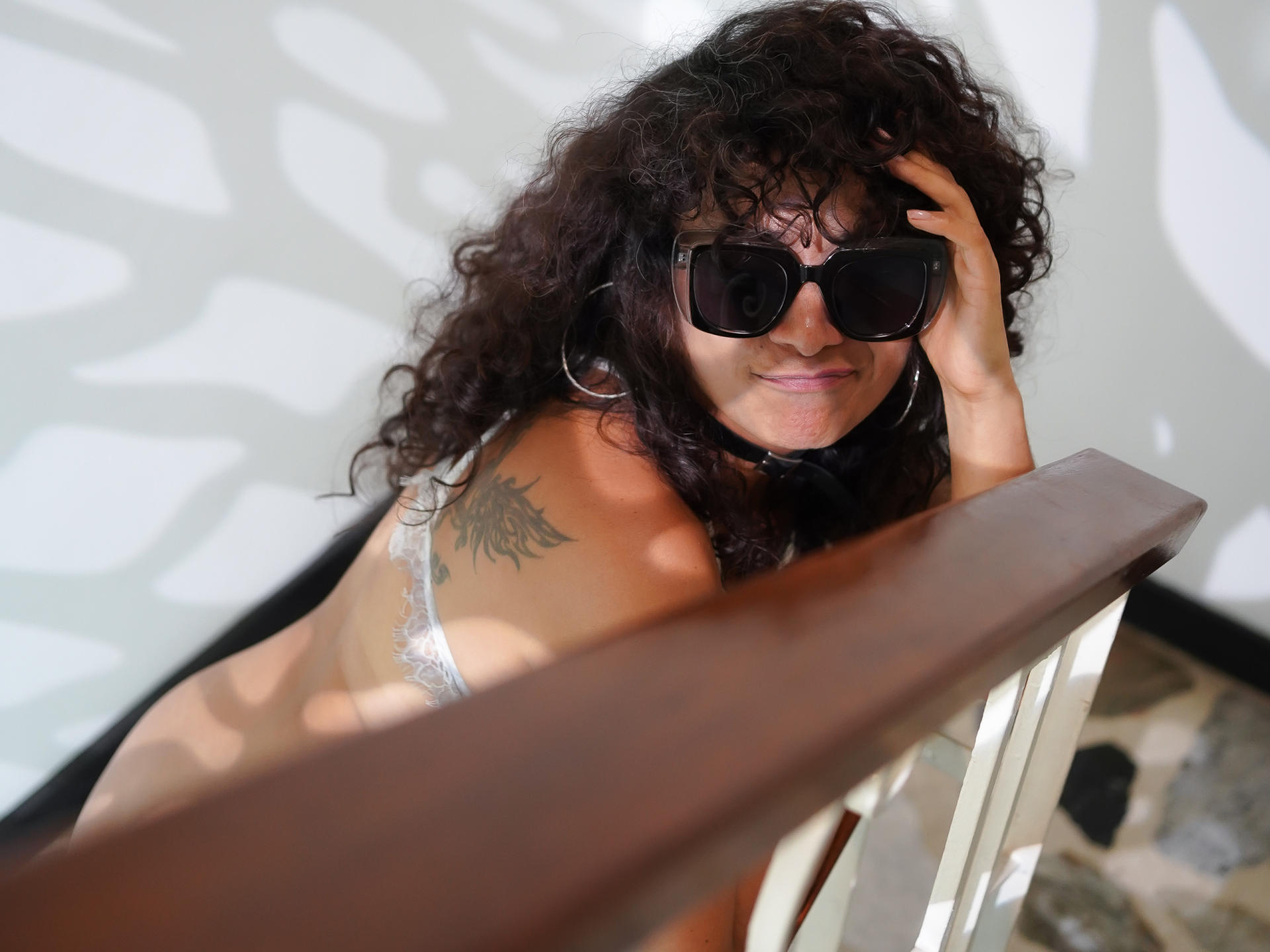Image of cam model SugerVibes from XloveCam