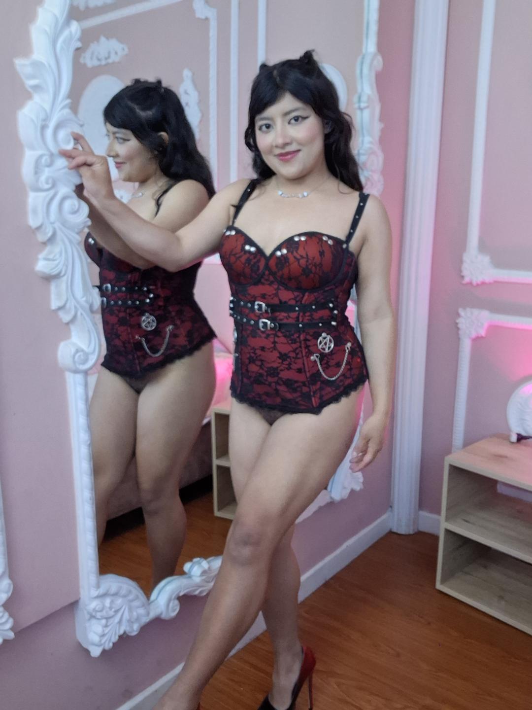 Image of cam model NekoPam from XloveCam