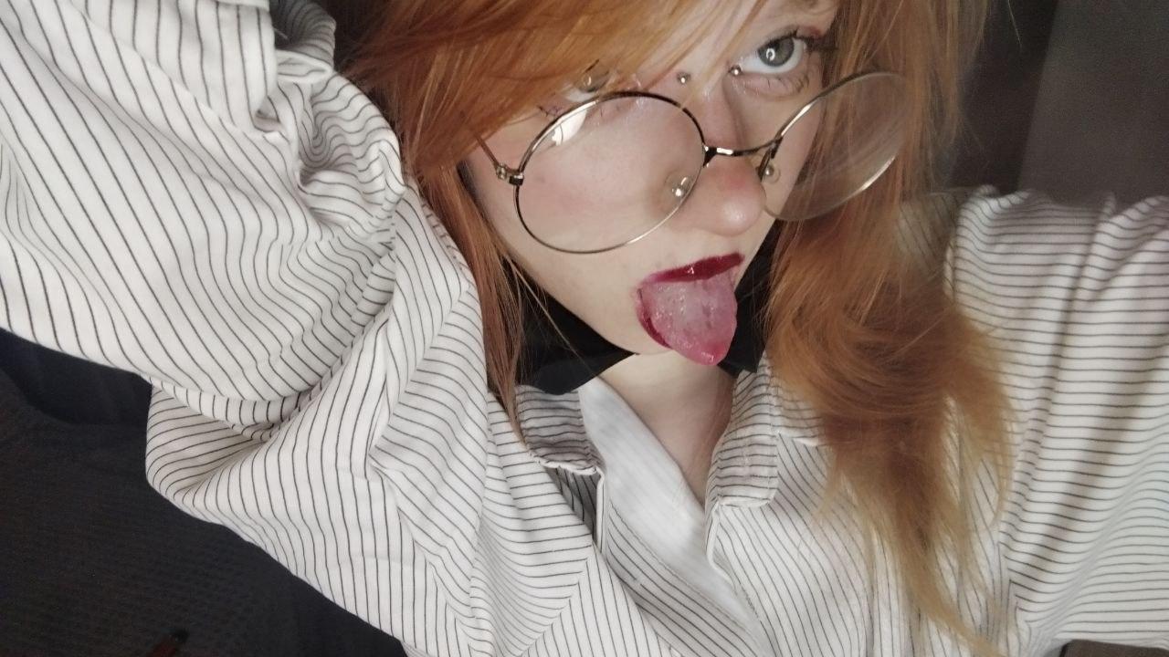 Image of cam model JamieLathrum from XloveCam