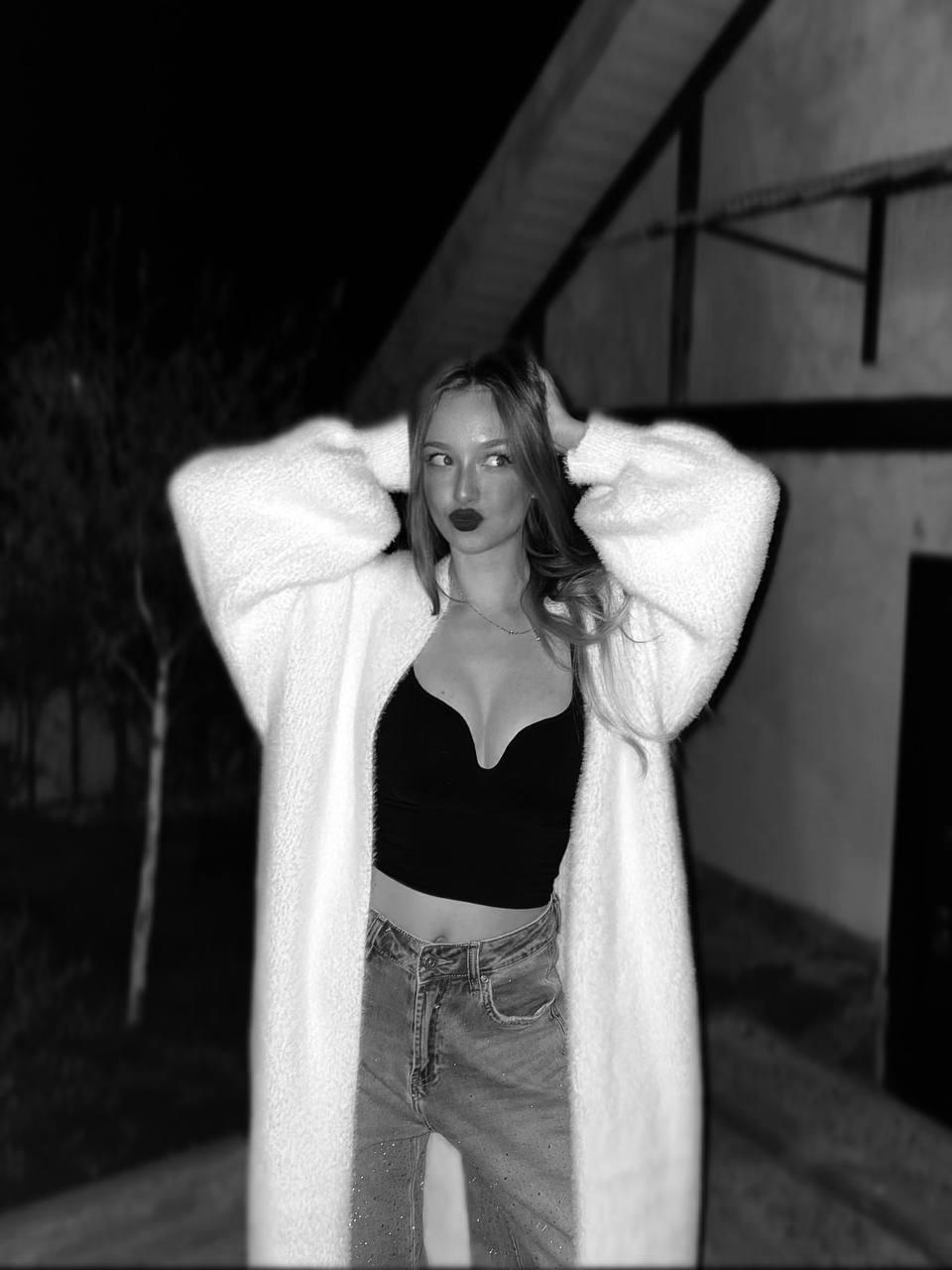 Image of cam model RandiMatute from XloveCam