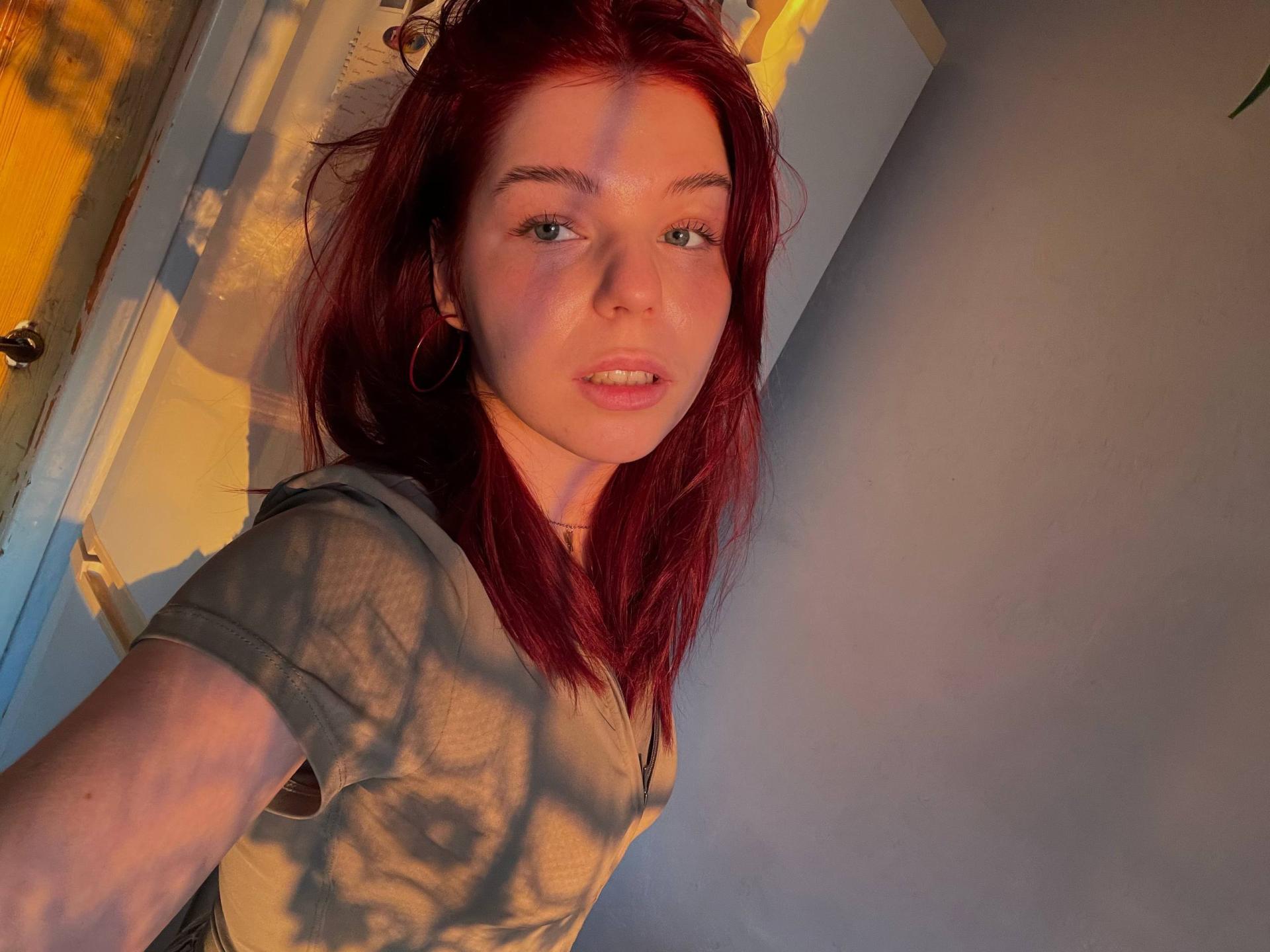 Image of cam model AlexXas from XloveCam