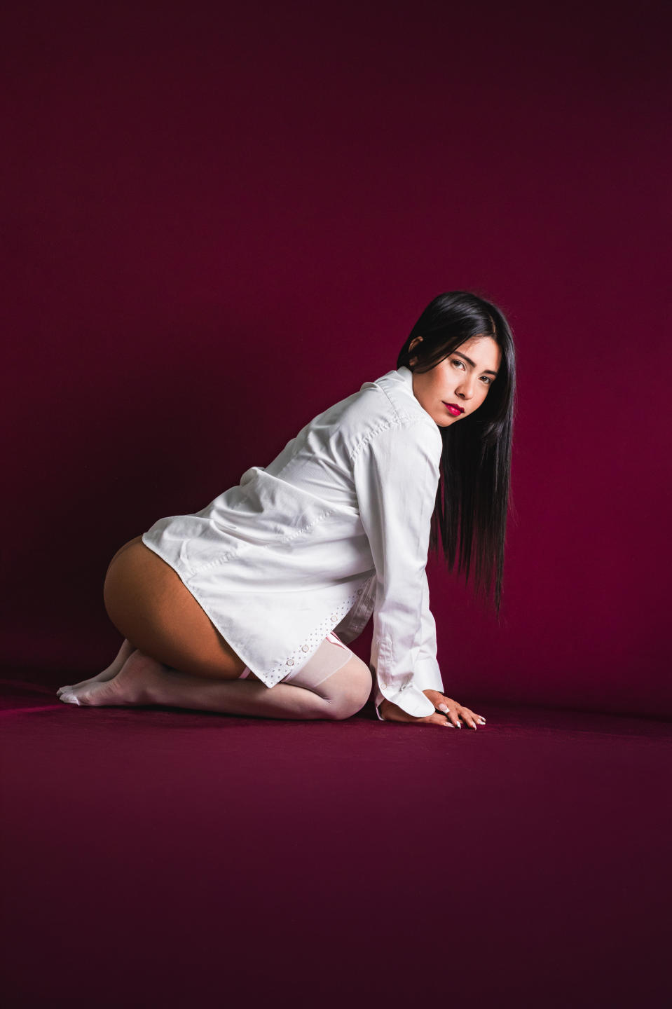Image of cam model VelvetRoss from XloveCam