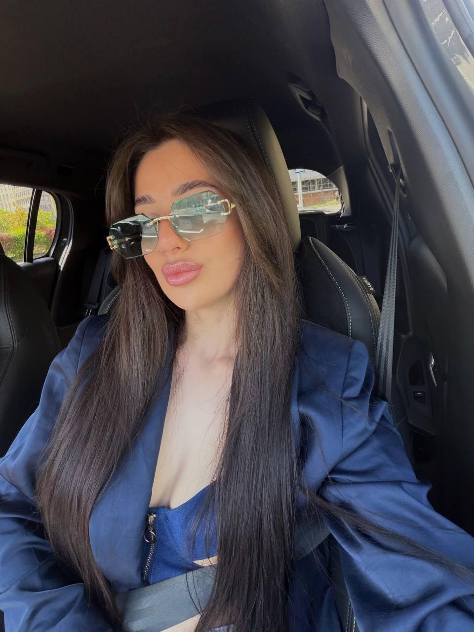 Image of cam model ArielGemme from XloveCam