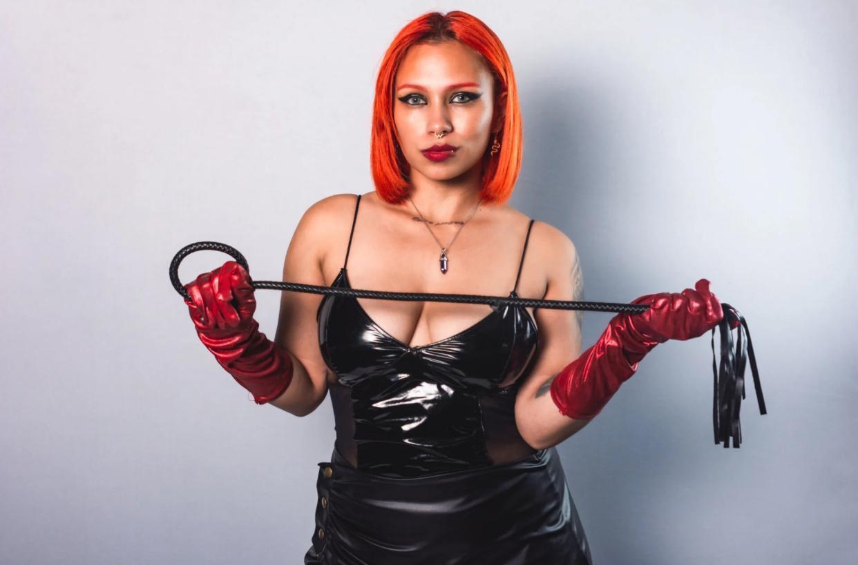 Image of cam model LilithDeveraux from XloveCam