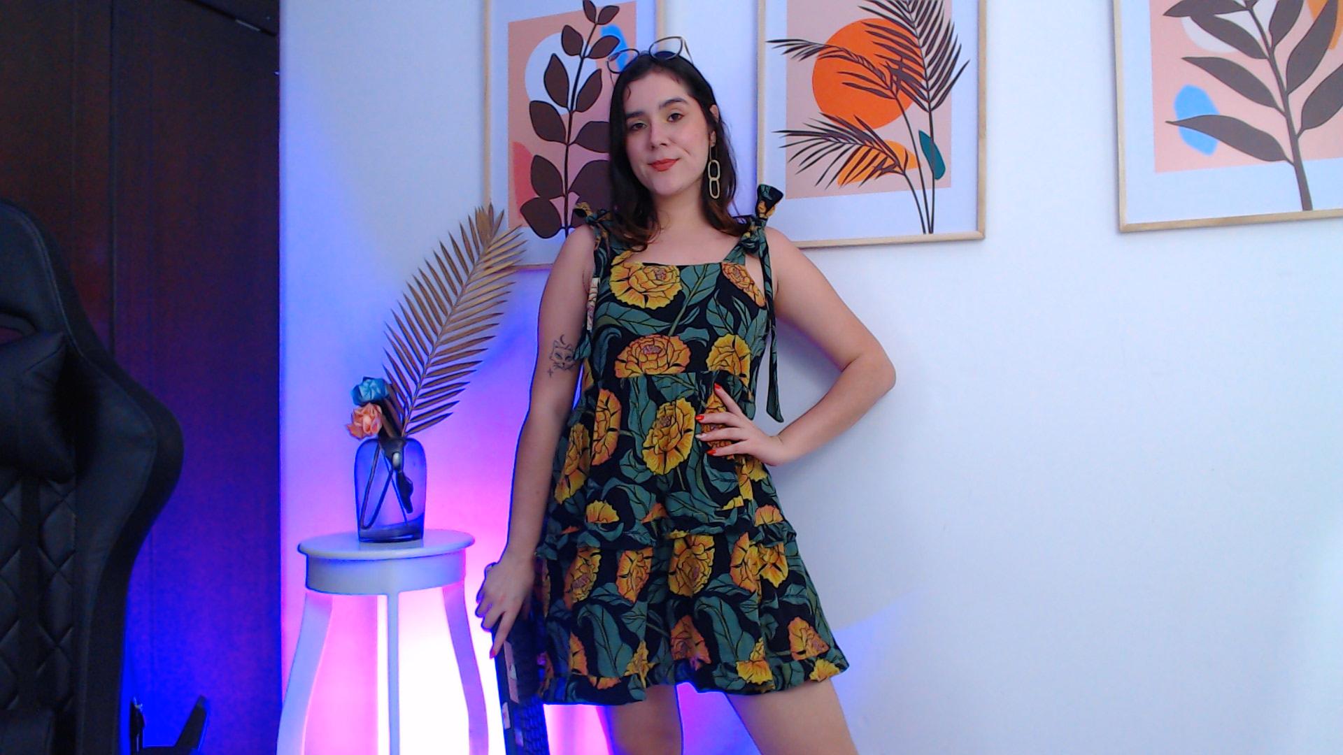 Image of cam model GoddessBar from XloveCam