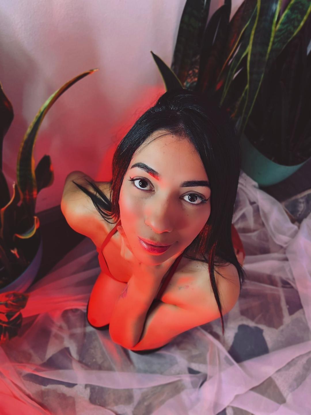 Image of cam model AshleySweetty from XloveCam