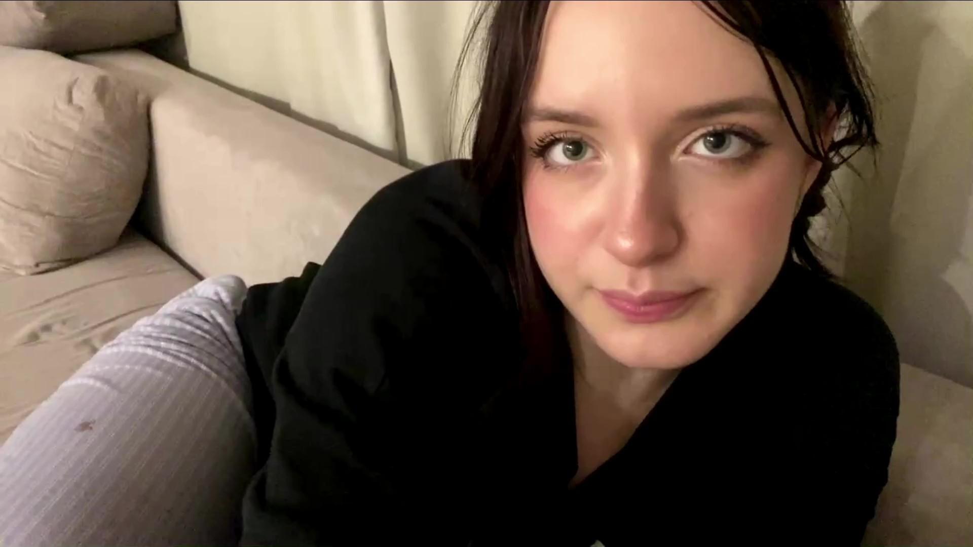 Image of cam model CandaceNotaro from XloveCam
