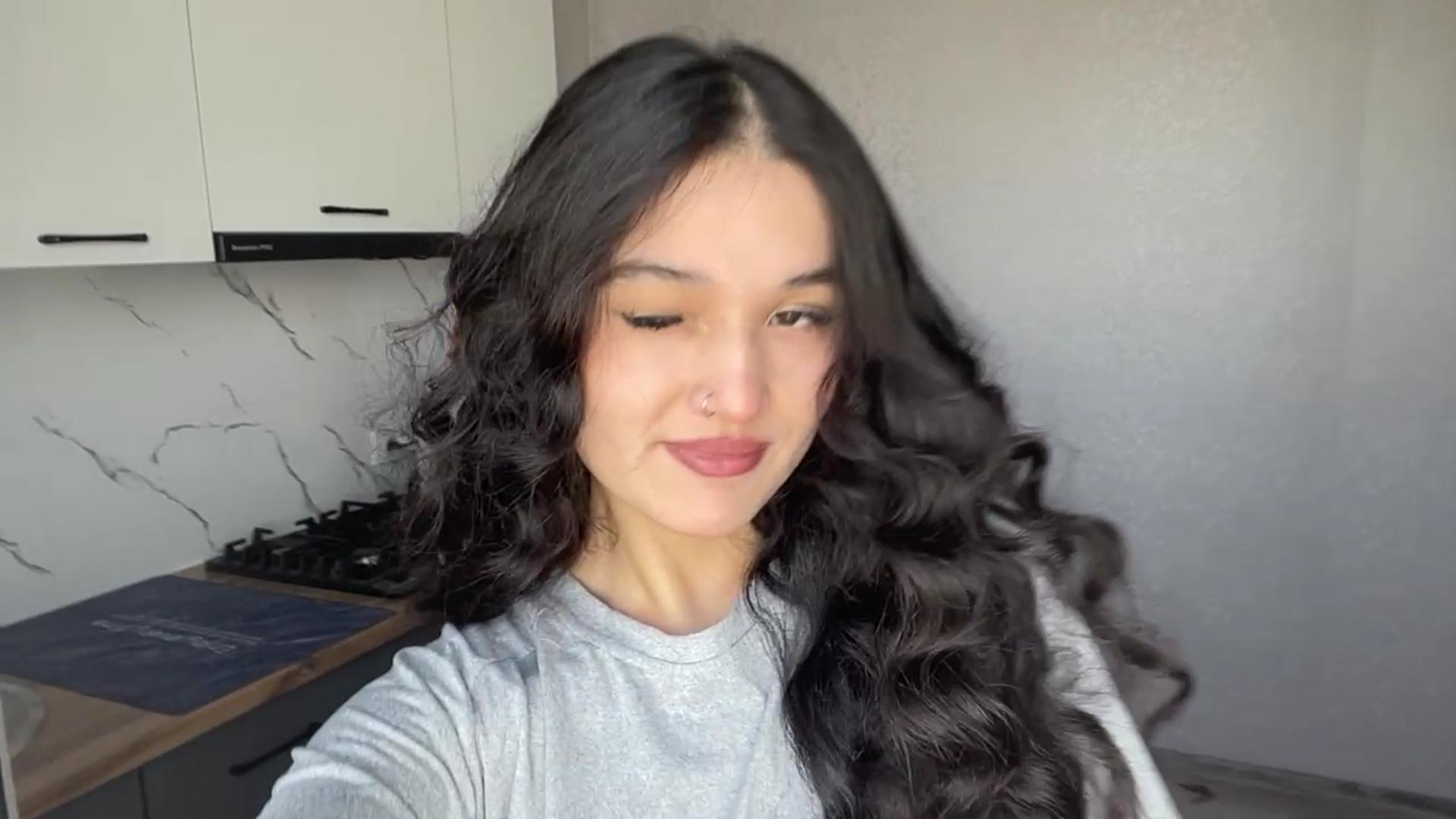 Image of cam model MeaghanGrigalonis from XloveCam