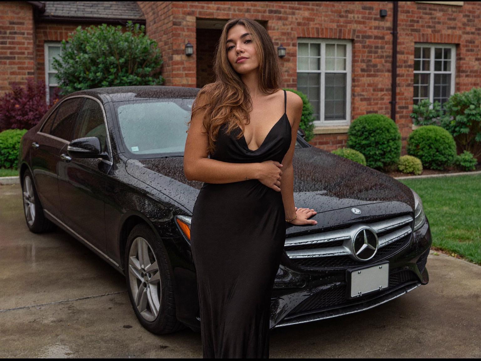 Image of cam model SofieWhite from XloveCam