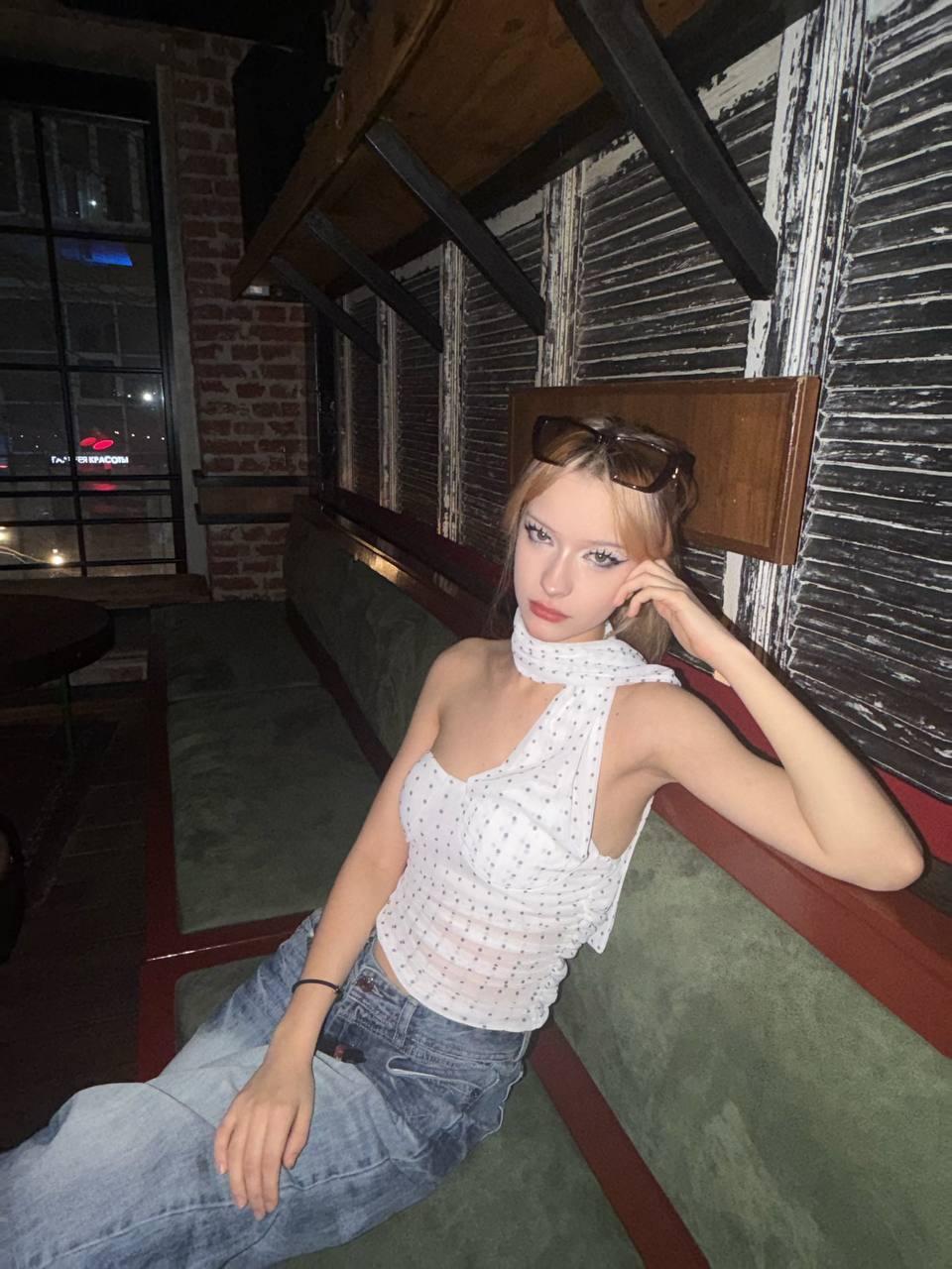 Image of cam model DalliaBanowski from XloveCam