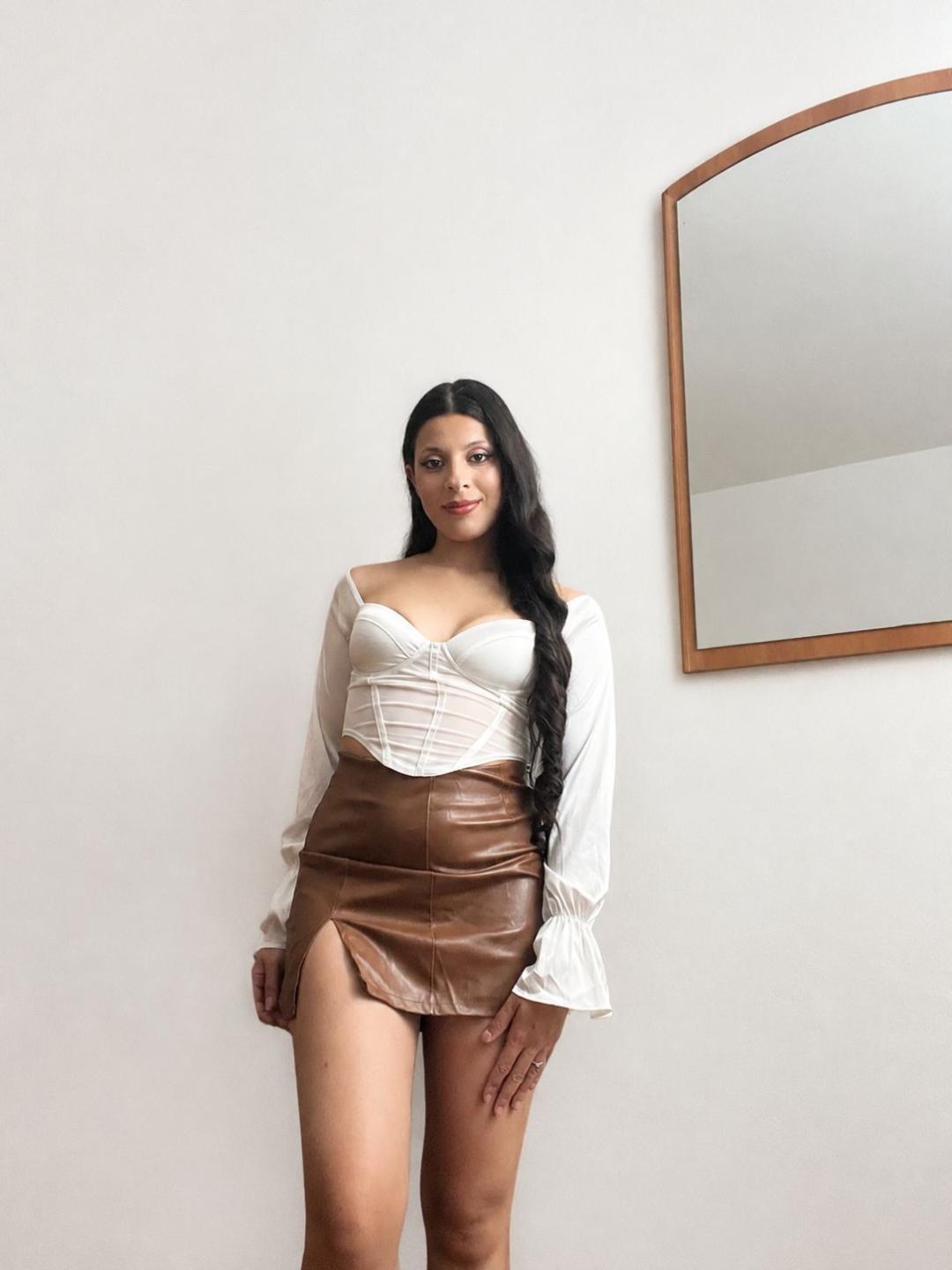 Image of cam model EveRoss from XloveCam