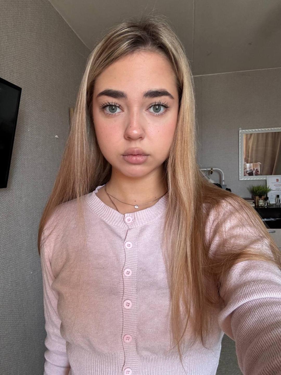 Image of cam model GeorgineBranen from XloveCam