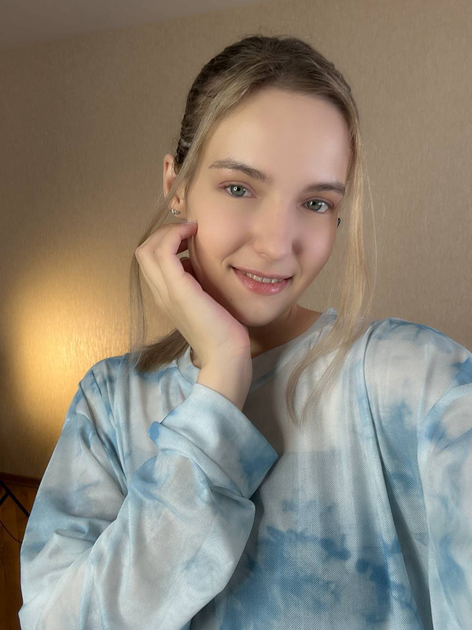 Image of cam model NicoleSpritzer from XloveCam