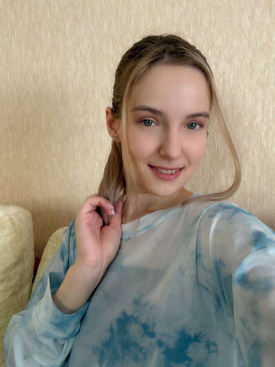 Image of cam model NicoleSpritzer from XloveCam