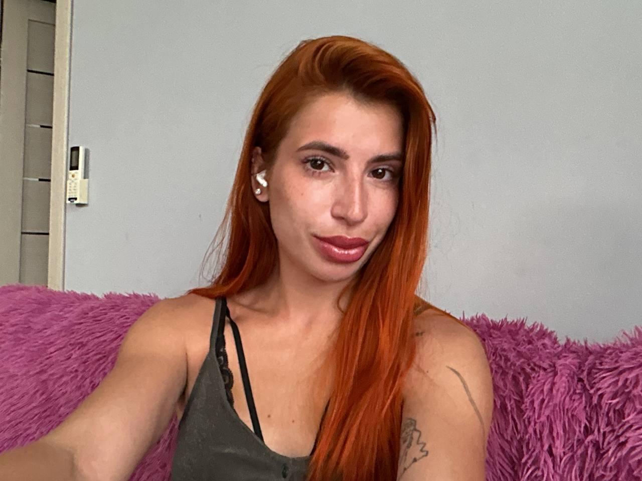 Image of cam model RosioRaschko from XloveCam