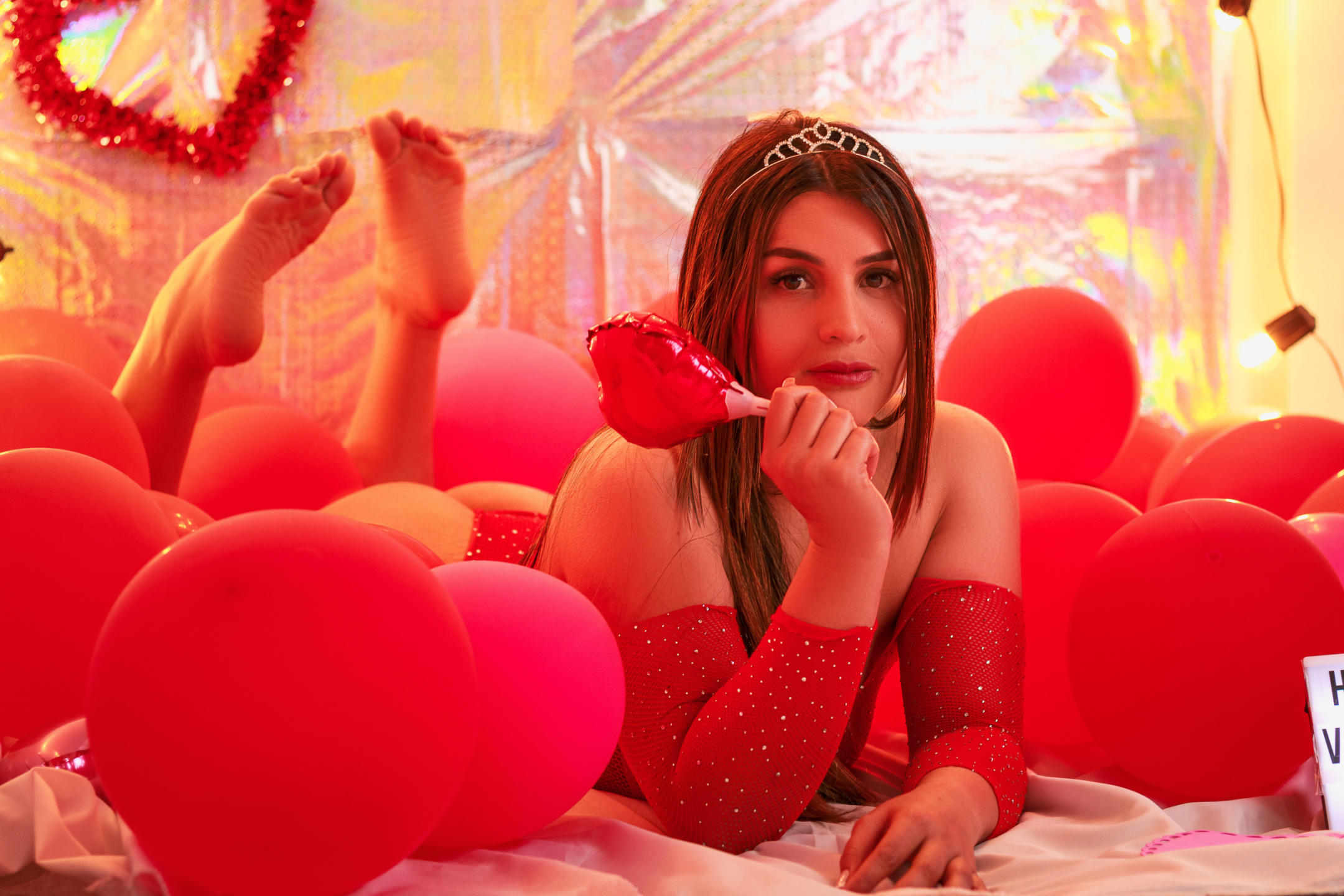 Image of cam model SaraWestt from XloveCam