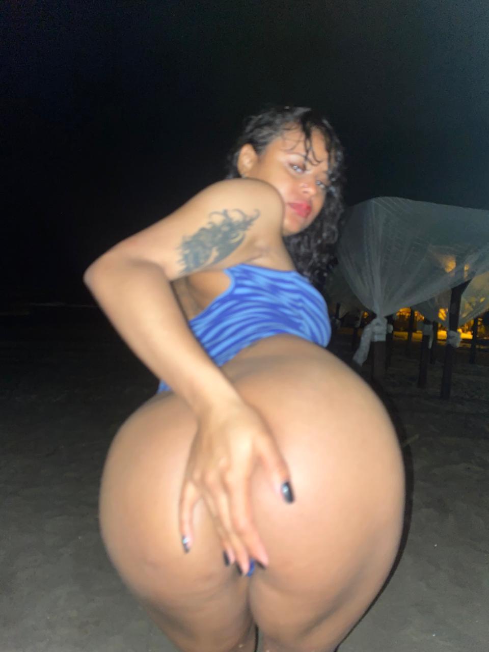 Image of cam model ChiaraBella from XloveCam